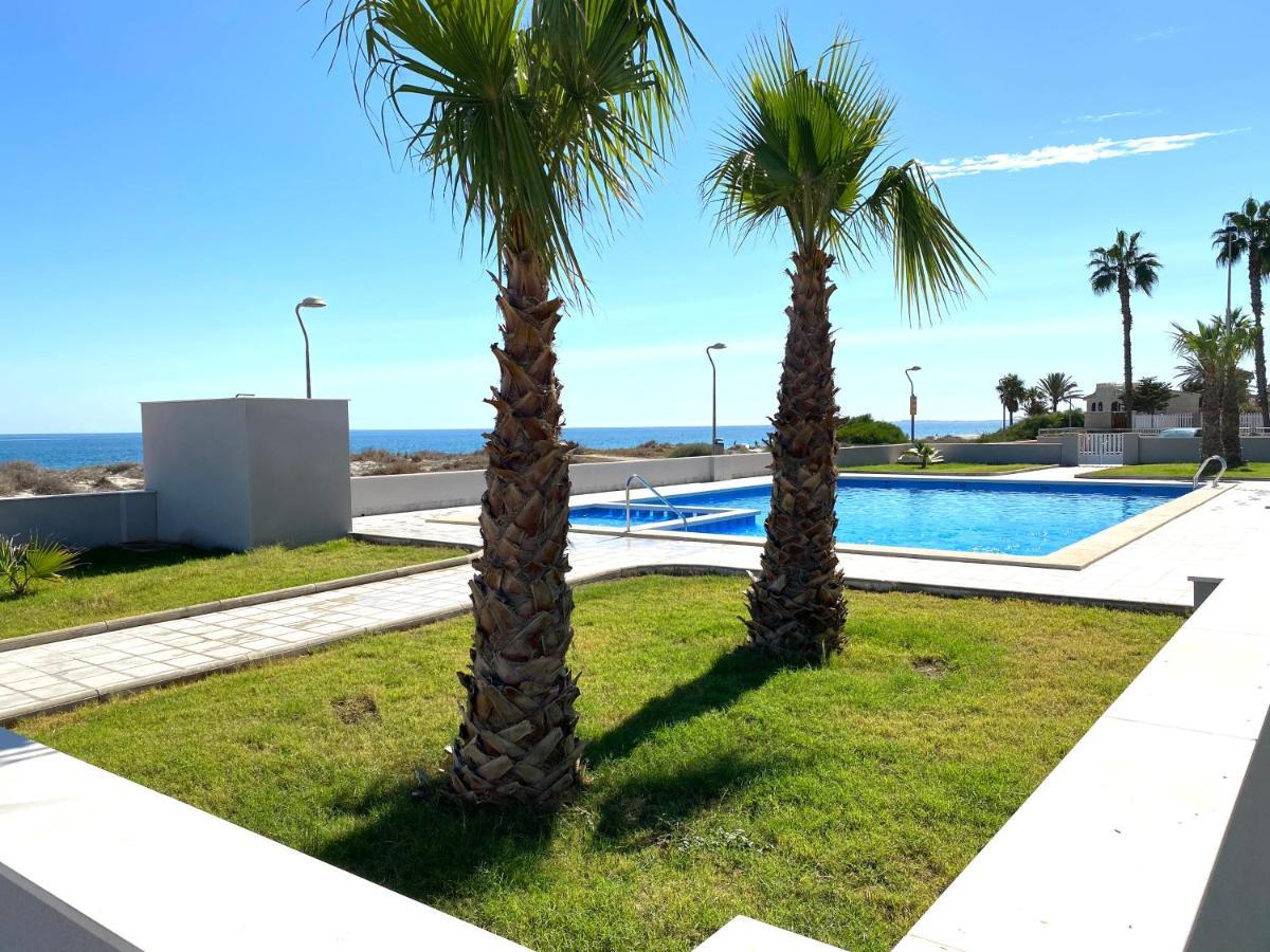 neue Ferienwohnung direkte Strandlage Meerblick Kinderfeundlich auf La Manga Los Narejos Exterior foto